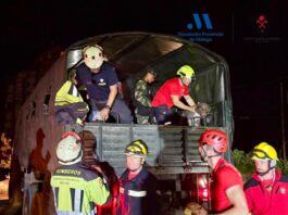 Los bomberos malagueños ya trabajan en la zona cero del terremoto en Venezuela