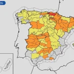 El verano comienza con la primera ola de calor de 2026 y temperaturas de hasta 42 grados en Andalucía