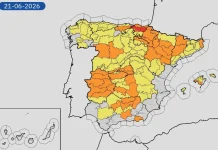 El verano comienza con la primera ola de calor de 2026 y temperaturas de hasta 42 grados en Andalucía