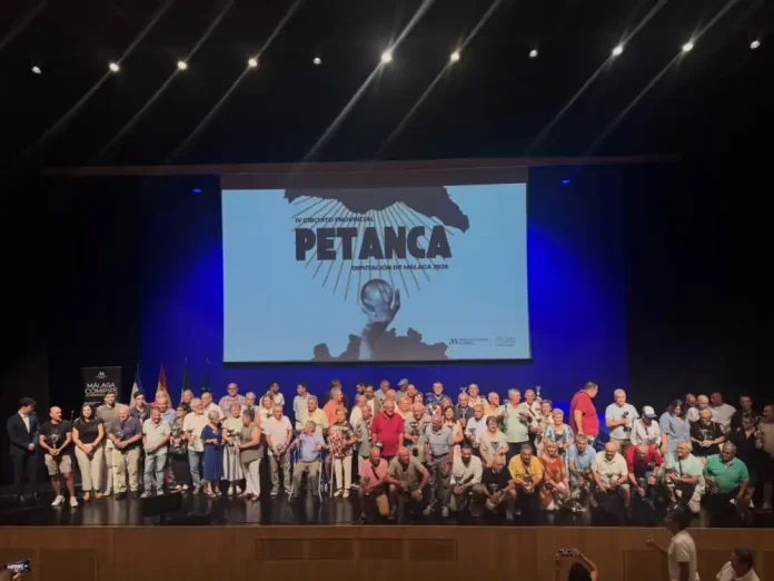 Cerca de 1.500 personas de todas las edades participan en el IV Circuito Provincial de Petanca de la Diputación