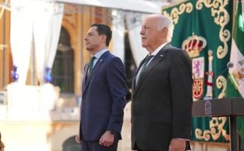 Juanma Moreno inicia su tercer mandato al frente de Andalucía reivindicando la estabilidad y la moderación