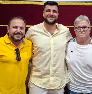 José Carlos García Romero, elegido nuevo Hermano Mayor de la Cofradía de Pollinica de Alhaurín de la Torre José Carlos García Romero, elegido nuevo Hermano Mayor de la Cofradía de Pollinica de Alhaurín de la Torre
