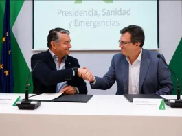 Junta y Sindicato Médico Andaluz firman un acuerdo para mejorar las condiciones de los profesionales