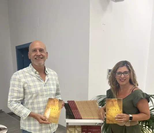 Los clubes de lectura mantienen un encuentro literario con Manuel de Molina Los clubes de lectura mantienen un encuentro literario con Manuel de Molina