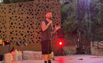 El humor de Guelmi llena Alhaurín de la Torre de risas y un gran ambiente El humor de Guelmi llena Alhaurín de la Torre de risas y un gran ambiente