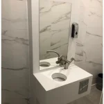 Los aseos de los edificios públicos se adaptarán para personas ostomizadas
