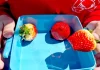 Casi 2.000 centros andaluces han recibido productos hortofrutícolas y leche en el curso 2025-2026 Fruta colegio