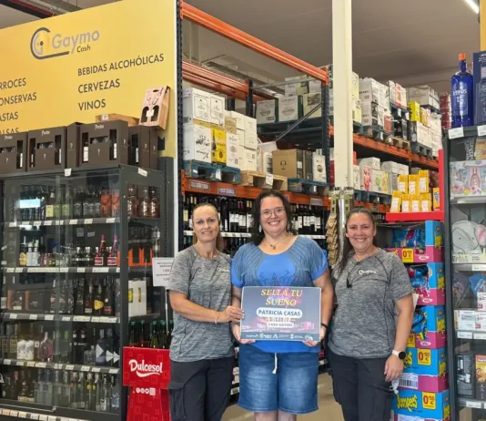 Fedelhorce entrega la primera oleada de premios de la campaña de verano ‘Sella tu sueño’ en Alhaurín de la Torre