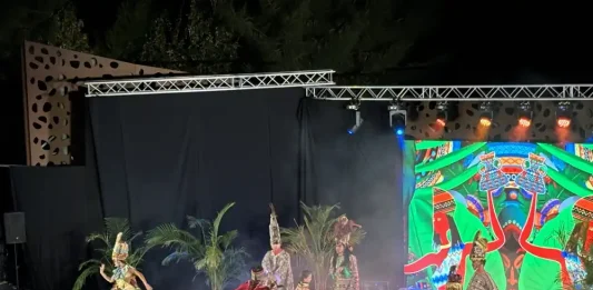 ‘El Rey de la Selva’ triunfa en la segunda velada del Portón del Teatro