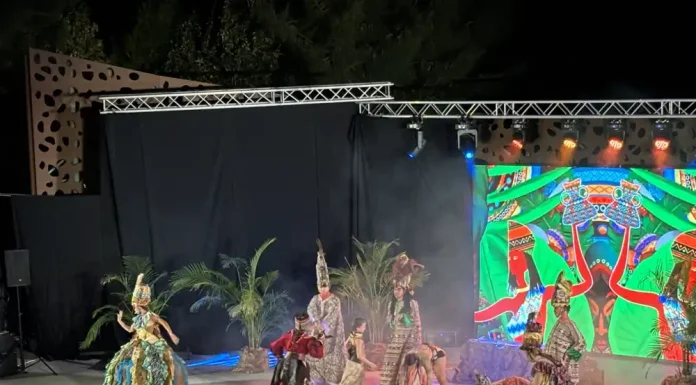 ‘El Rey de la Selva’ triunfa en la segunda velada del Portón del Teatro