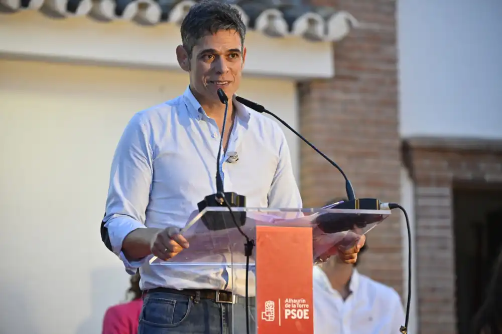 825340281_1586053143534546_8614067344098556210_n_09_26_2026 David Márquez apuesta por una política «con cabeza y con corazón» para mejorar la vida de los alhaurinos y las alhaurinas