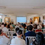 Pincel y Barro acerca la obra de Raúl Berzosa al público de Alhaurín de la Torre con una conferencia sobre estética sacra Pincel y Barro acerca la obra de Raúl Berzosa al público de Alhaurín de la Torre con una conferencia sobre estética sacra