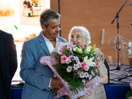 El Peñón y Molina recuperan su memoria en un libro que reúne historias, testimonios y recuerdos de sus vecinos El Peñón y Molina recuperan su memoria en un libro que reúne historias, testimonios y recuerdos de sus vecinos