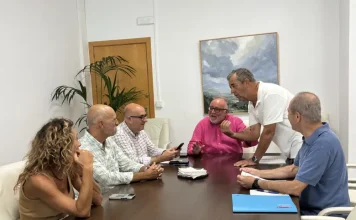 Un libro recopilará las memorias de las barriadas de El Peñón y Molina Un libro recopilará las memorias de las barriadas de El Peñón y Molina