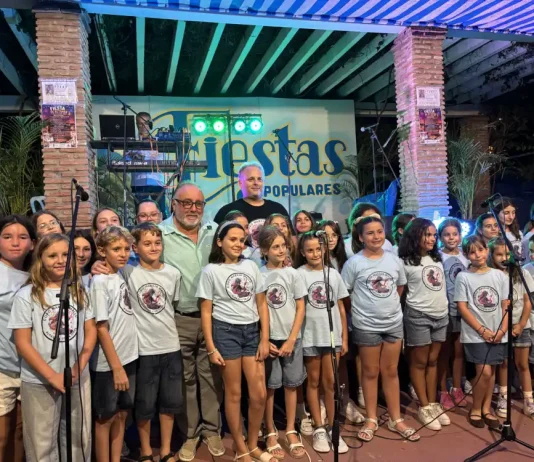 Retamar inicia sus fiestas con música, convivencia y la elección de la Reina Mayor