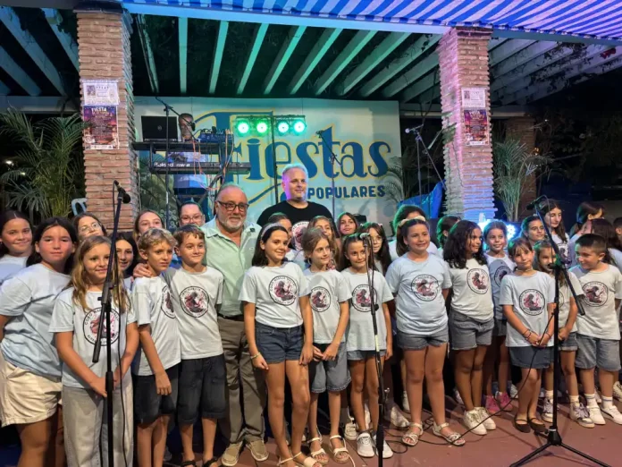 Retamar inicia sus fiestas con música, convivencia y la elección de la Reina Mayor Retamar inicia sus fiestas con música, convivencia y la elección de la Reina Mayor