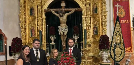 Los Verdes celebran la festividad de la Exaltación de la Cruz con una solemne misa