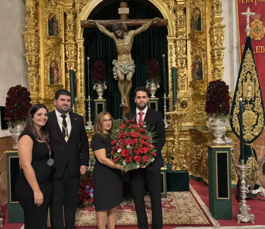Los Verdes celebran la festividad de la Exaltación de la Cruz con una solemne misa