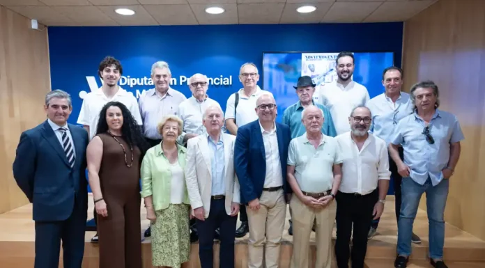 La Diputación de Málaga y Unicaja llevan 40 actuaciones a peñas flamencas de 32 municipios La Diputación de Málaga y Unicaja llevan 40 actuaciones a peñas flamencas de 32 municipios