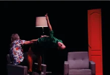 Danza y teatro se fusionan en un original espectáculo de la compañía Fernando Hurtado Danza y teatro se fusionan en un original espectáculo de la compañía Fernando Hurtado