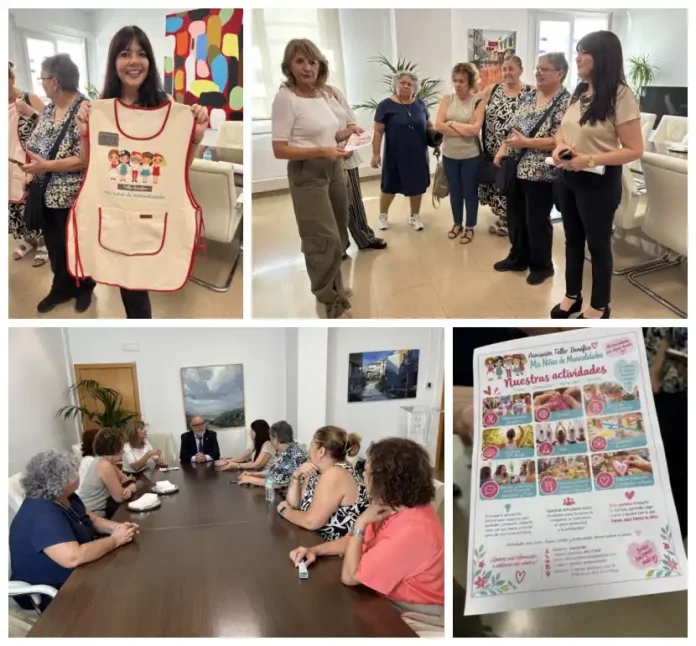 El alcalde se reúne con la nueva Asociación Mis niñas de manualidades para conocer sus proyectos