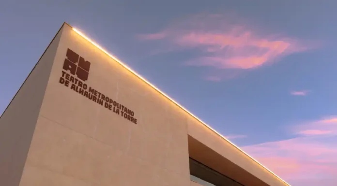 El nuevo Teatro Metropolitano entra en su recta final con las pruebas de iluminación
