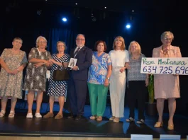 Emotivo reconocimiento de Alhaurín de la Torre a María del Carmen Mestanza    