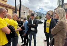 El PSOE pide al Ayuntamiento de Alhaurín de la Torre que negocie con los policías locales para resolver el conflicto laboral El PSOE pide al Ayuntamiento de Alhaurín de la Torre que negocie con los policías locales para resolver el conflicto laboral