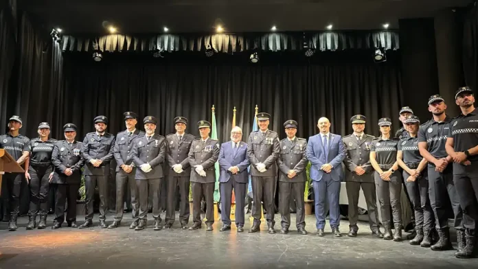 Solemne Acto de Homenaje a la Policía Local de Alhaurín de la Torre Solemne acto de homenaje a la Policía Local de Alhaurín de la Torre