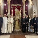 Miguel Pacheco Pérez borda una saya de oro para la Virgen de la Trinidad Coronada Miguel Pacheco Pérez borda una saya de oro para la Virgen de la Trinidad Coronada