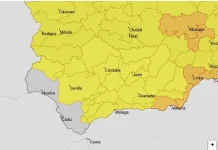 Andalucía activa la preemergencia por riesgo de inundaciones ante un sábado de lluvias y tormentas Andalucía activa la preemergencia por riesgo de inundaciones ante un sábado de lluvias y tormentas