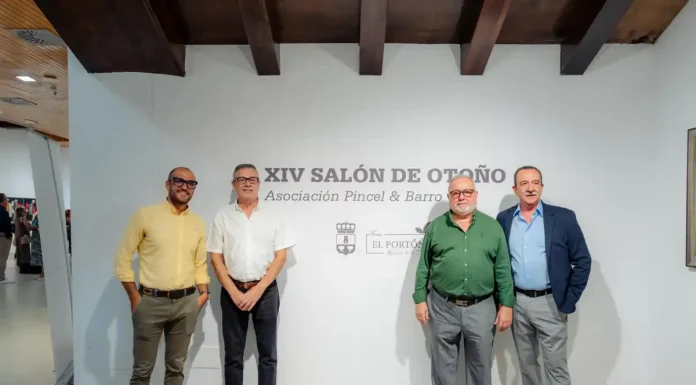 Pincel y Barro inaugura su XIV Salón de Otoño en El Portón Pincel y Barro inaugura su XIV Salón de Otoño en El Portón