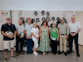 El MAE enseña a los mayores a transmitir la historia de la escuela