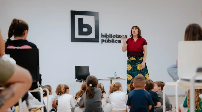 Ana Griot acerca en Alhaurín de la Torre las historias de miedo a los más pequeños     