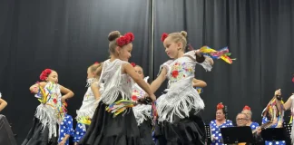 El Festival de Folclore reúne a lo más destacado de la música y la danza española y andina