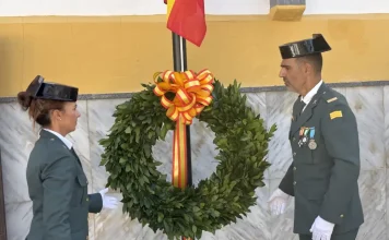 La Guardia Civil celebra el Día de la Virgen del Pilar con una solemne misa y un homenaje a los caídos